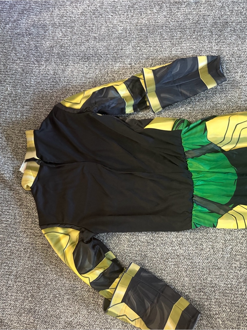 Avengers green and Gold Kids Superhero Costume - Brand: - Picture 8 of 9